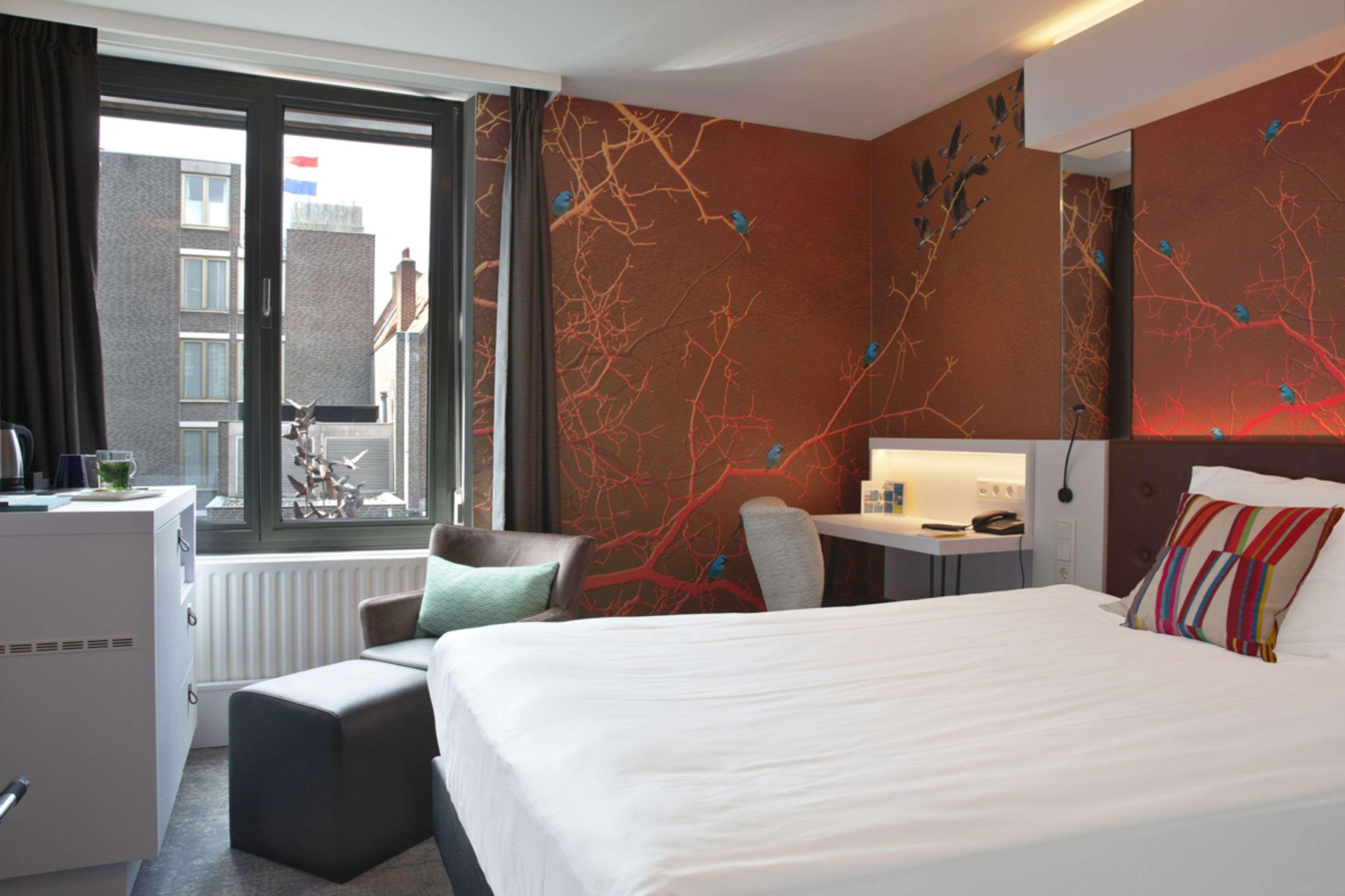 Golden Tulip 4*