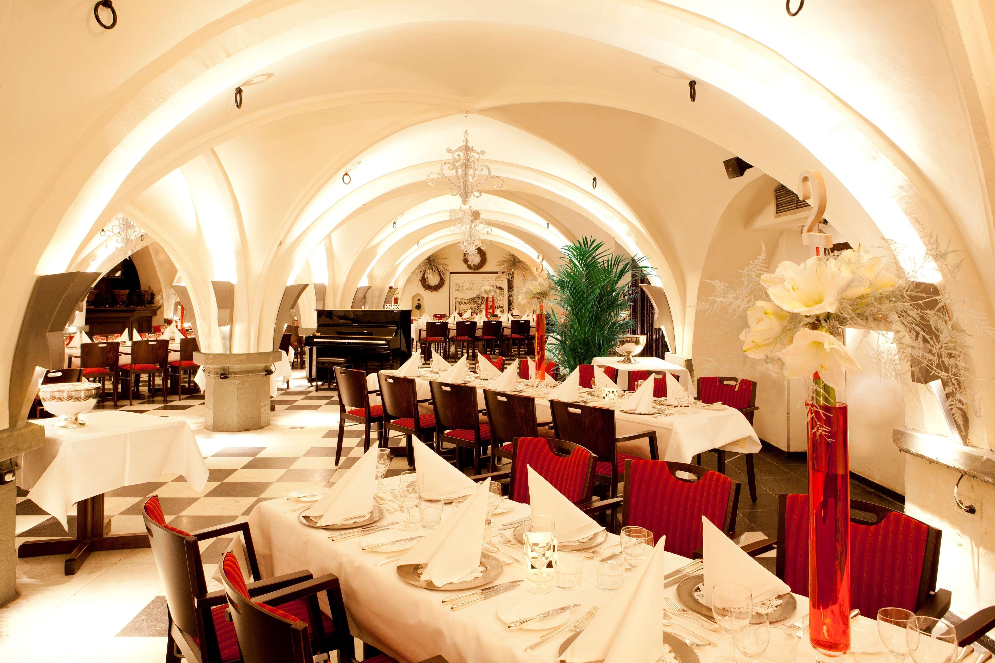 Golden Tulip Hotel 's-Hertogenbosch (Den Bosch)