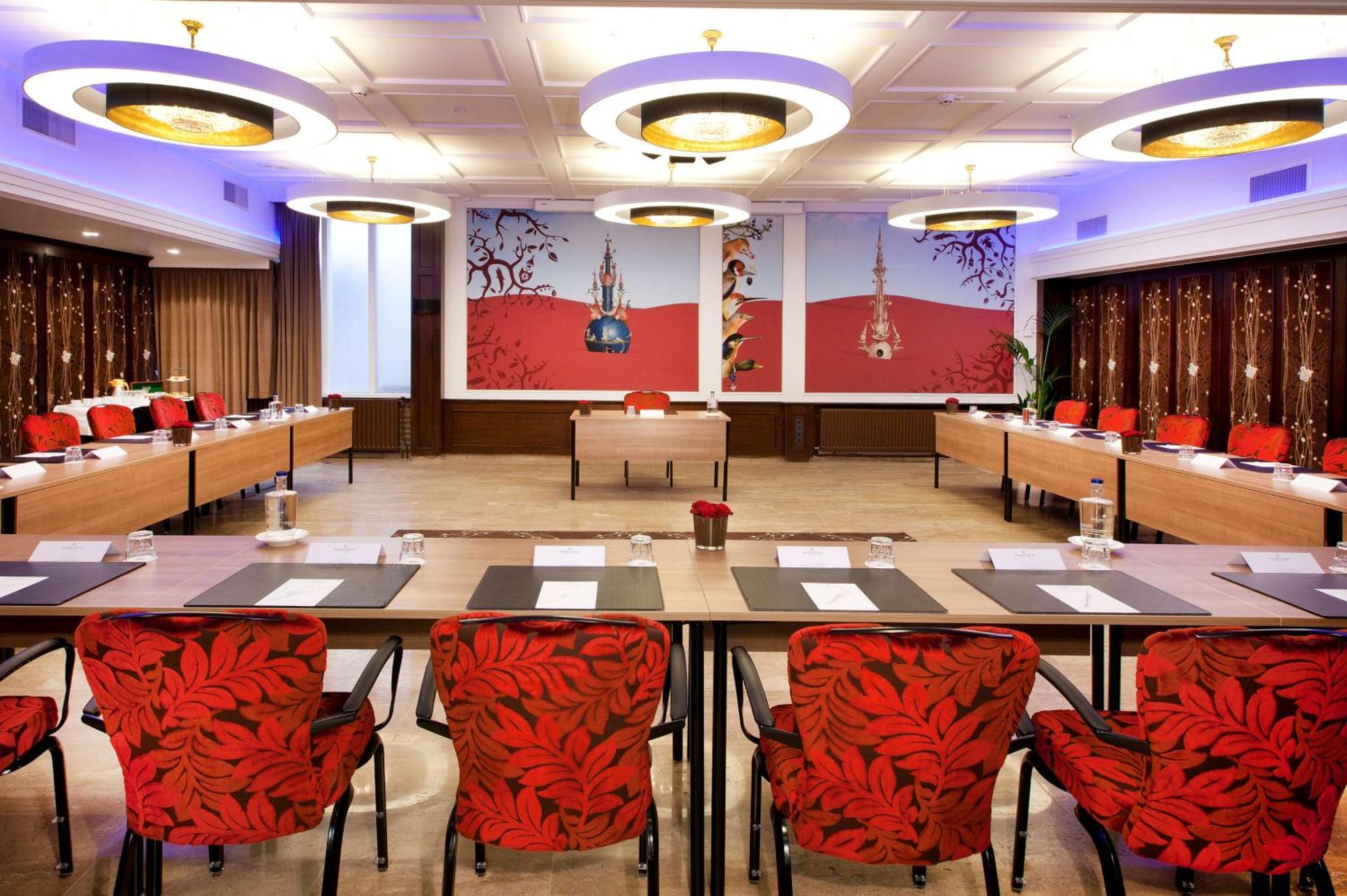 Hotel Golden Tulip